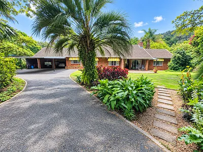 3 Bedroom House For Sale in Pietermaritzburg - aZLc.webp