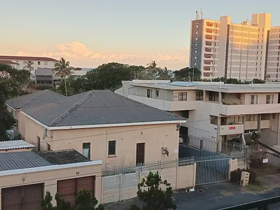 1 Bedroom Townhouse For Sale in Margate - WZGO.webp