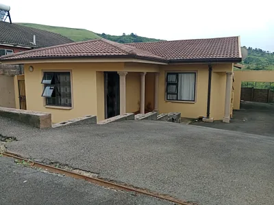 3 Bedroom House For Sale in Pietermaritzburg - faOw.webp