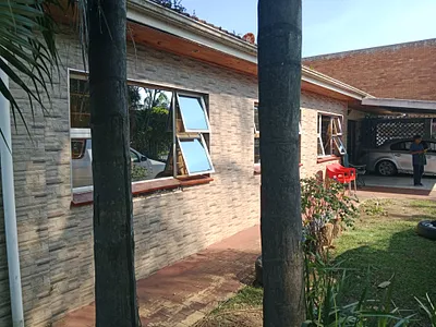 4 Bedroom House For Sale in Pietermaritzburg - 3bcQ.webp