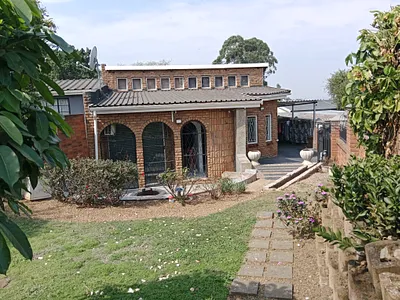 3 Bedroom House For Sale in Pietermaritzburg - k8oa.webp
