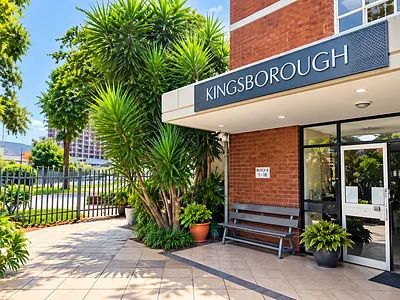 1.5 Bedroom Apartment For Sale in Bedfordview - img