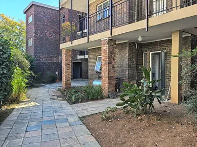 3 Bedroom Apartment To Rent in Randburg - img