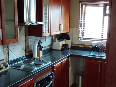 2 Bedroom Apartment To Rent in Rustenburg - img