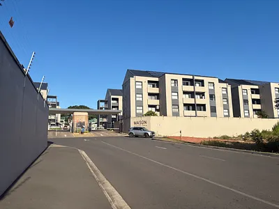 2 Bedroom Apartment For Sale in Amanzimtoti - 9QEw.webp