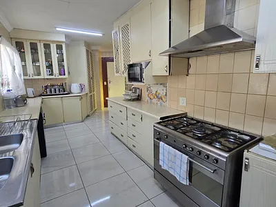 4 Bedroom House For Sale in Alberton - GUyx.webp