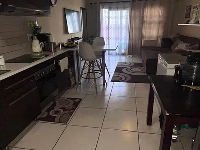 2 Bedroom Townhouse To Rent in Edenvale - dwD8.webp