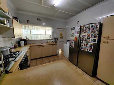 3 Bedroom House For Sale in Alberton - p7iX.webp