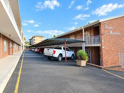 2 Bedroom Apartment For Sale in Pietermaritzburg - YBUy.webp