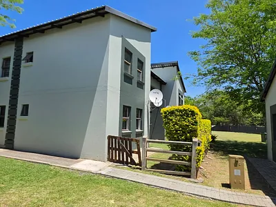 3 Bedroom Apartment For Sale in Rustenburg - 2h20.webp