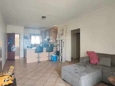 2 Bedroom Apartment For Sale in Vereeniging - fJzO.webp