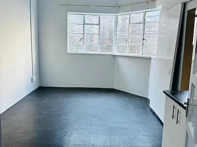 1 Bedroom Apartment To Rent in Johannesburg - img