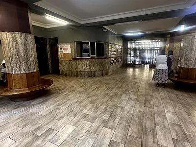 2 Bedroom Apartment To Rent in Johannesburg - Es2x.webp