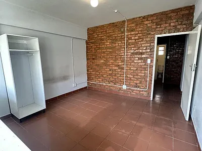 1 Bedroom Apartment To Rent in Johannesburg - 5SCo.webp