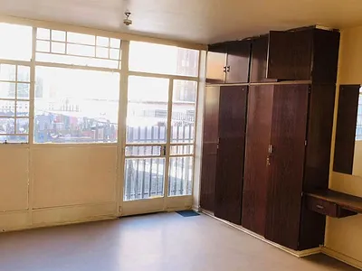 1 Bedroom Apartment To Rent in Johannesburg - img