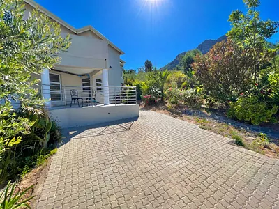 2 Bedroom Apartment To Rent in Johannesdal, Stellenbosch - dVTR.webp