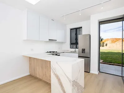 2 Bedroom Apartment For Sale in Val de Vie Estate, Paarl - img