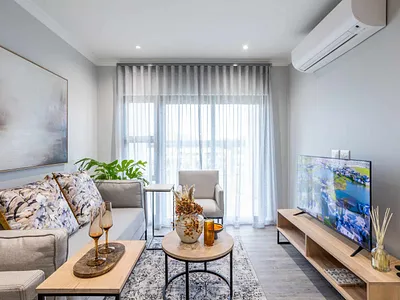 1 Bedroom Apartment For Sale in Val de Vie Estate, Paarl - J7pB.webp