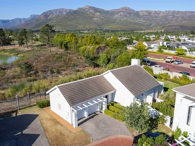 3 Bedroom House For Sale in Paarl - X58F.webp