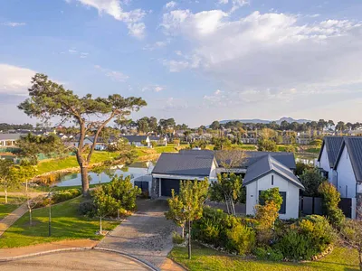 3 Bedroom House For Sale in Pearl Valley Golf Estate, Paarl - M7p5.webp