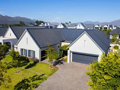 4 Bedroom House To Rent in Paarl - sYn6.webp