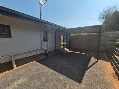 1 Bedroom Apartment To Rent in Pretoria - p7ry.webp