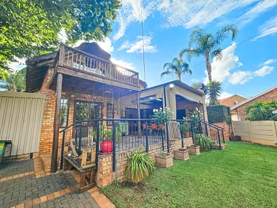 4 Bedroom House For Sale in Pretoria - 2XCw.webp