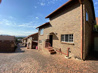 2 Bedroom Apartment For Sale in Pretoria - Ssoi.webp