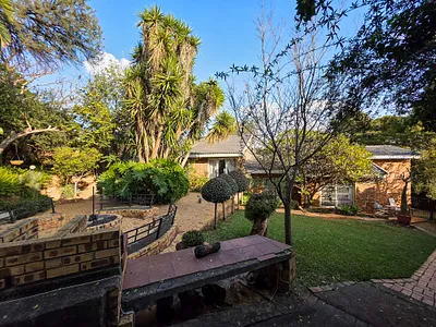 5 Bedroom House For Sale in Pretoria - f7uK.webp