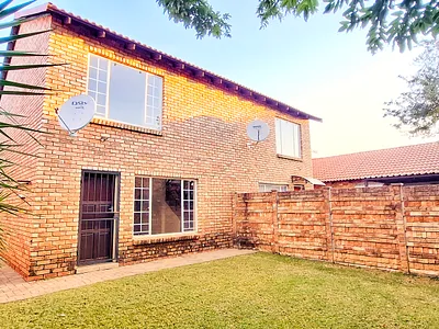 2 Bedroom Apartment For Sale in Pretoria - Ybpj.webp