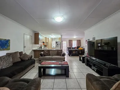 3 Bedroom House For Sale in Pretoria - QGUx.webp