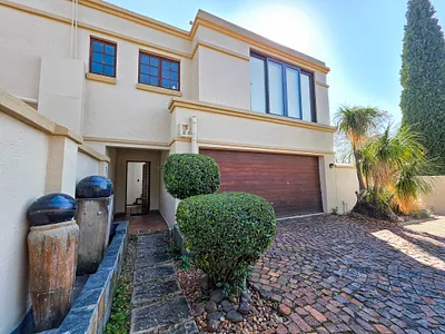 4 Bedroom Apartment For Sale in Pretoria - WJ3e.webp