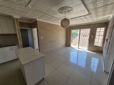 3 Bedroom Apartment To Rent in Pretoria - pj7a.webp