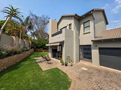 3 Bedroom House For Sale in Pretoria - uhd2.webp