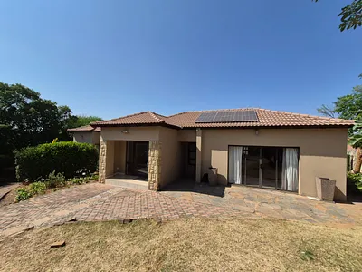 4 Bedroom House To Rent in Pretoria - 1ylV.webp