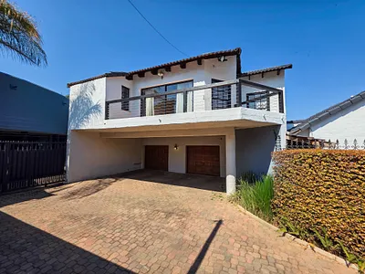 3 Bedroom House For Sale in Pretoria - FG9W.webp