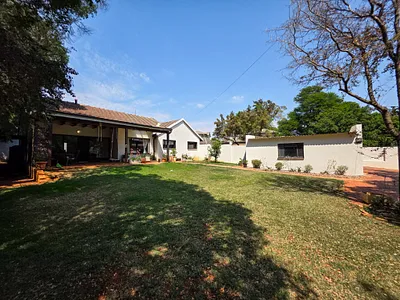 4 Bedroom House For Sale in Pretoria - img