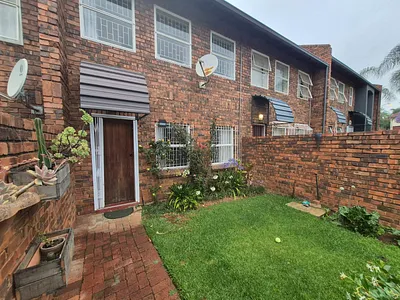 2 Bedroom Apartment To Rent in Pretoria - fze2.webp