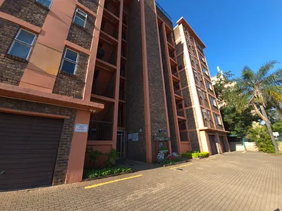 2 Bedroom Apartment For Sale in Pretoria - 1F4L.webp