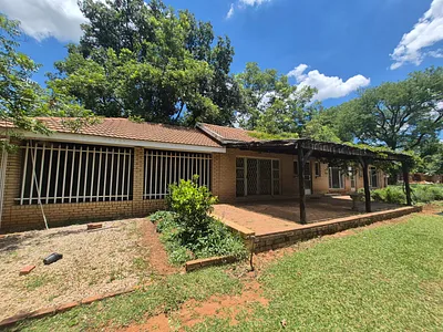 2 Bedroom House To Rent in Pretoria - w601.webp