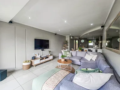 2 Bedroom Apartment For Sale in Pretoria - 303f.webp