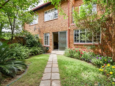 3 Bedroom Townhouse For Sale in Pretoria - yrwQ.webp