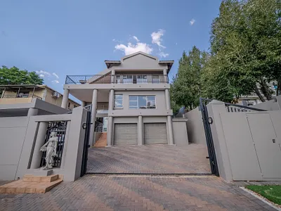 5 Bedroom House For Sale in Pretoria - WRKH.webp