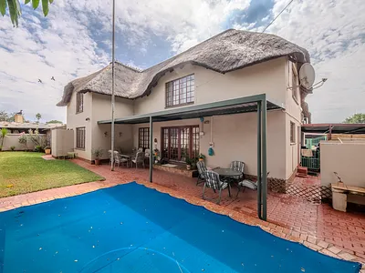 4 Bedroom House For Sale in Pretoria - Ysx6.webp