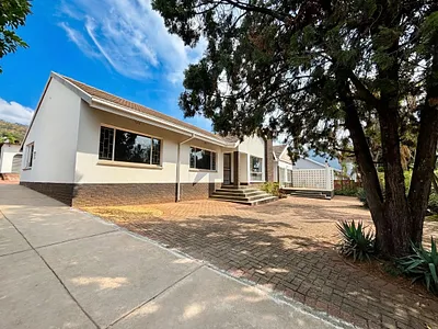 4 Bedroom House For Sale in Pretoria - GxVk.webp