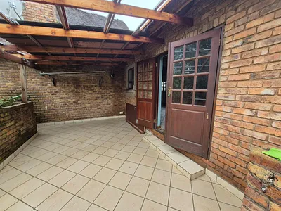 1 Bedroom Apartment To Rent in Pretoria - yNdD.webp