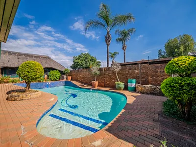 3 Bedroom House For Sale in Pretoria - img