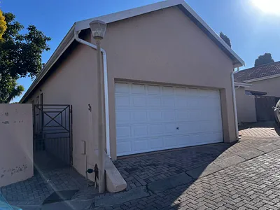 2 Bedroom House For Sale in Midrand - Lzsu.webp