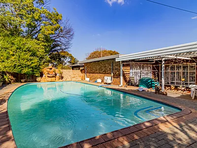 4 Bedroom House For Sale in Centurion - img