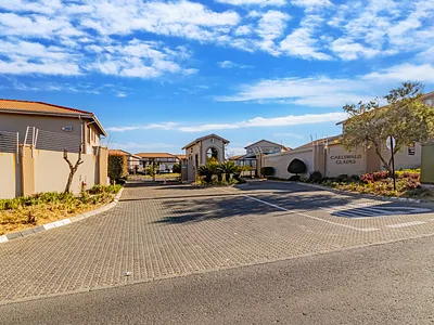 2 Bedroom Apartment For Sale in Midrand - O32V.webp